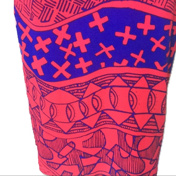🆑 LuLaRoe | Cassie Abstract Print Stretch Pencil Skirt. - Picture 2 of 6